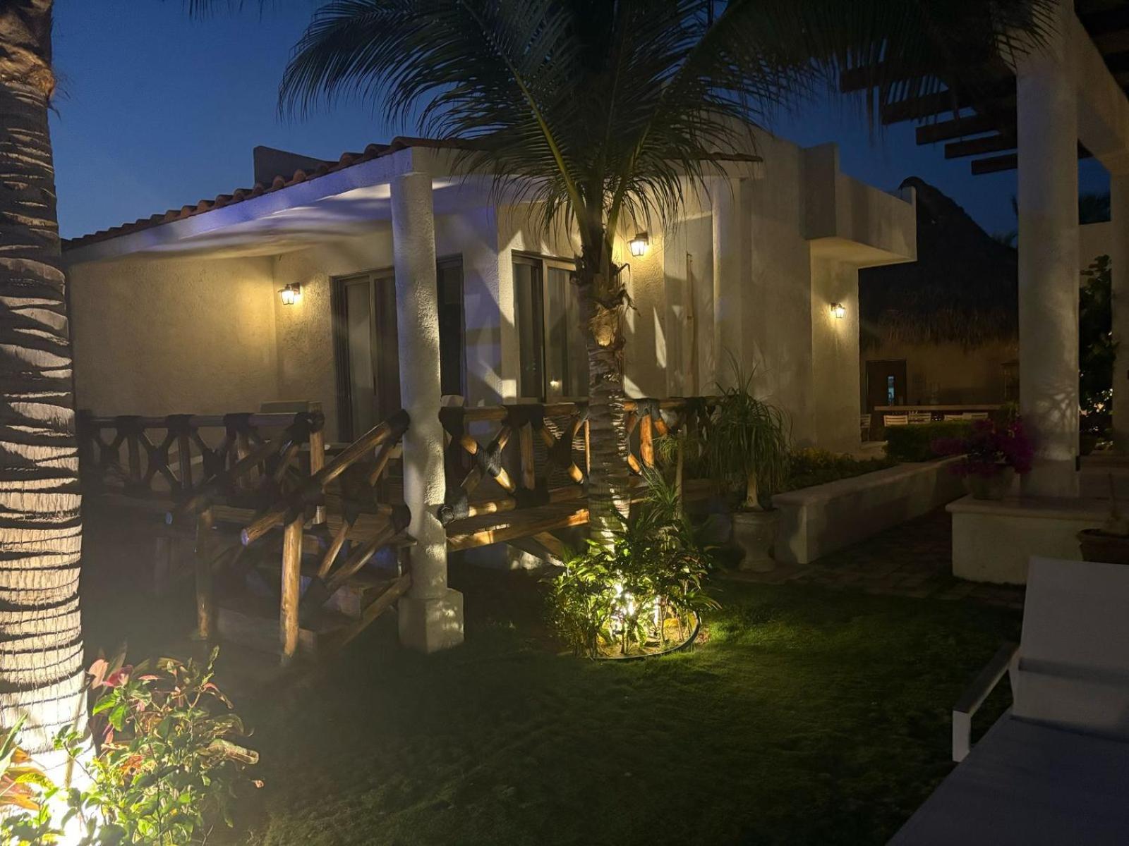 Villa Marena Hotel Boutique Коюка-де-Бенитес Экстерьер фото